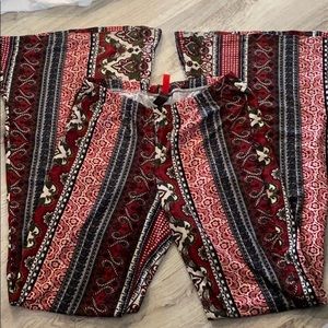 New flared multi colored pants, size Large